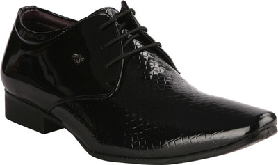 52% OFF on Wave Walk Stylish and Elegant Lace Up Shoes 52% OFF on Wave Walk Stylish and Elegant Lace Up Shoes