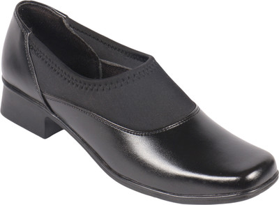 46% OFF on Rialto La Grand Corporate Casuals