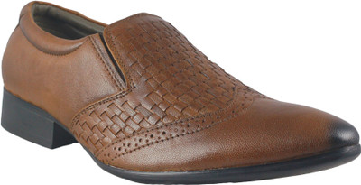 65% OFF on Faith Formal Shoes