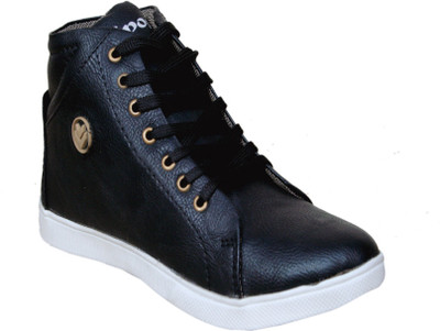 52% OFF on Sukun PDW_601_Black Sneakers