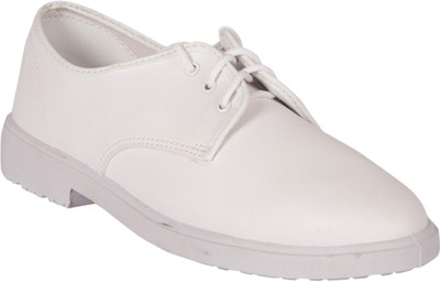 47% OFF on Green Finger Deka Lace Up Shoes