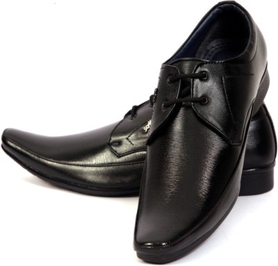 30% OFF on 100 Walker Challenger Lace Up Shoes 30% OFF on 100 Walker Challenger Lace Up Shoes