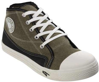 20% OFF on Yepme Canvas Shoes