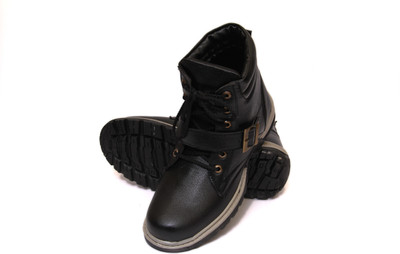 52% OFF on Roony Kick-1 Boots 52% OFF on Roony Kick-1 Boots