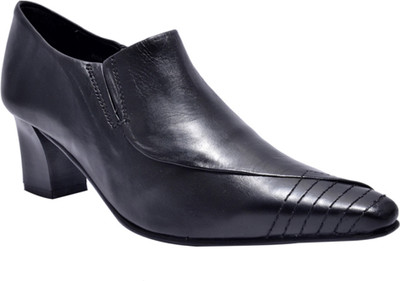 19% OFF on Kuja Paris DS Slip On Shoes 19% OFF on Kuja Paris DS Slip On Shoes