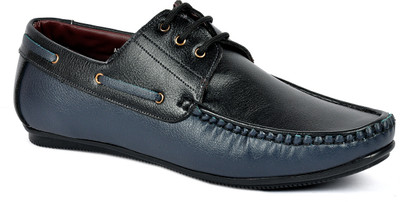 60% OFF on Footlodge Funky and Stylish Boat Shoes