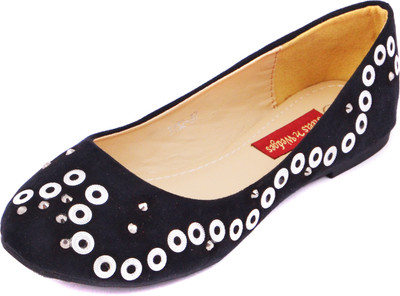 44% OFF on Heels n Wedges FLAVOUR Bellies