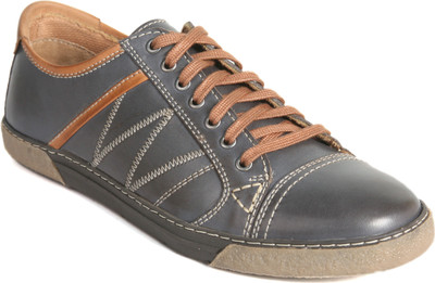 60% OFF on Vito Rossi SM Casual Shoes