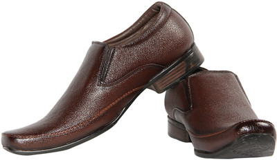 52% OFF on Swagger Leather Slip On Shoes 52% OFF on Swagger Leather Slip On Shoes