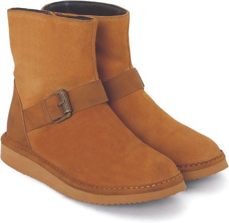 60% OFF on La Briza Ashley Boots
