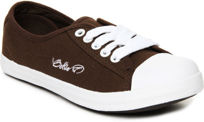 45% OFF on Boltio Premium Canvas Shoes