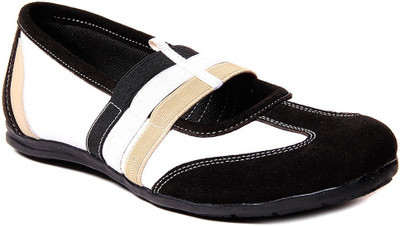 73% OFF on Blue-Tuff Hannah Casual Shoes