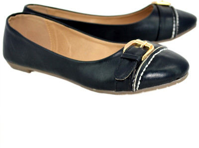 Blue Parrot 1057 Black Closed Toe Belly