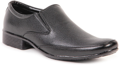 58% OFF on D Vogue London D 1618 Slip On 58% OFF on D Vogue London D 1618 Slip On
