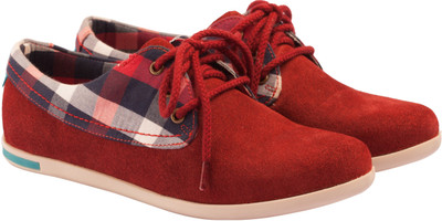 30% OFF on VAPH Andrea Sneakers