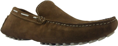 61% OFF on Isleekie Tan Moccasins Loafers