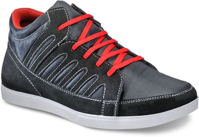 20% OFF on Yepme Black Casual Shoes