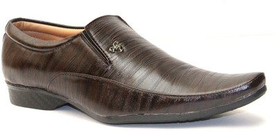 45% OFF on Guava Textured Formal Shoe - Black Slip On 45% OFF on Guava Textured Formal Shoe - Black Slip On
