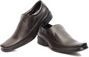 30% OFF on 100 Walker BR505 Slip On Shoes