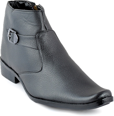 12% OFF on Foot n Style FS350 Boots