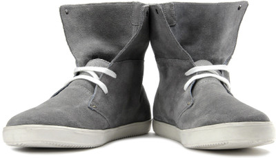 44% OFF on Van Heusen Sneakers 44% OFF on Van Heusen Sneakers