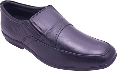 70% OFF on Gaitonde 172-11 Slip On Shoes 70% OFF on Gaitonde 172-11 Slip On Shoes