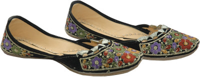 45% OFF on Marwar Multicolor Jutis