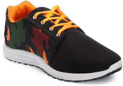 20% OFF on Yepme Men's Casual Shoes