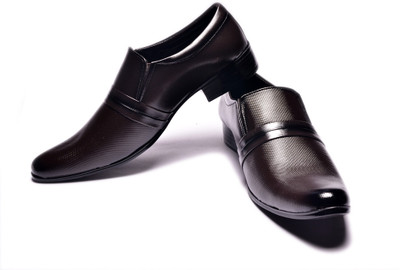 57% OFF on Sir Corbett Hector