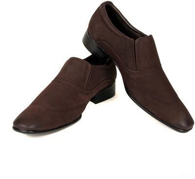 10% OFF on Balujas Chest Nut Moccasin Casual Shoes