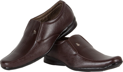 28% OFF on TFW Rm 5058 Brown Slip On Shoes