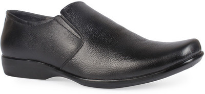 50% OFF on Leather King Max Black Slip On 50% OFF on Leather King Max Black Slip On