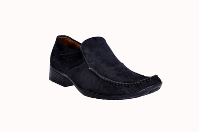 40% OFF on Urban Woods 853-6804 Loafers