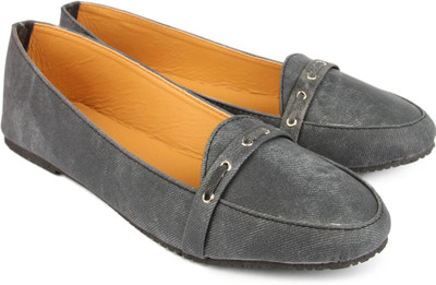 33% OFF on Finesse R-997 Loafers