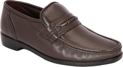 34% OFF on Tycoon Oxthodox Slip-ons 34% OFF on Tycoon Oxthodox Slip-ons