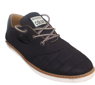 19% OFF on StyleToss Black Chukka Casuals 19% OFF on StyleToss Black Chukka Casuals