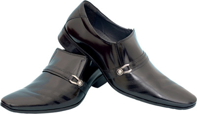 58% OFF on Aura Aura403 Slip On Shoes 58% OFF on Aura Aura403 Slip On Shoes