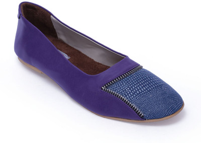 We Witches Wild Smoothies Bellies