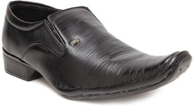 55% OFF on Foot n Style Fs171 Slip On Shoes 55% OFF on Foot n Style Fs171 Slip On Shoes