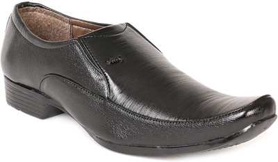 60% OFF on Haroads Smart Slip On Shoes 60% OFF on Haroads Smart Slip On Shoes