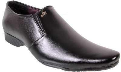 45% OFF on Jolly Jolla Padfill Slip On Shoes