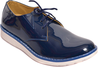 60% OFF on Kamil Blue Casual Shoes 60% OFF on Kamil Blue Casual Shoes