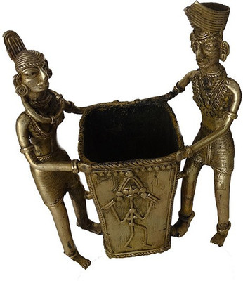 57% OFF on Aamore Decor Man-Woman Pen Stand Showpiece - 8 cm 57% OFF on Aamore Decor Man-Woman Pen Stand Showpiece - 8 cm