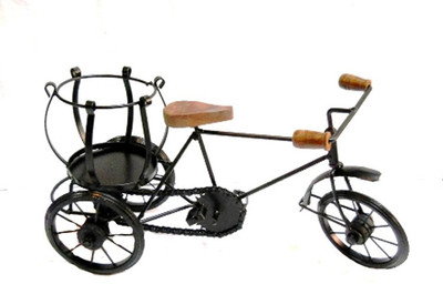 33% OFF on Pindia Showpiece - 20.3 cm