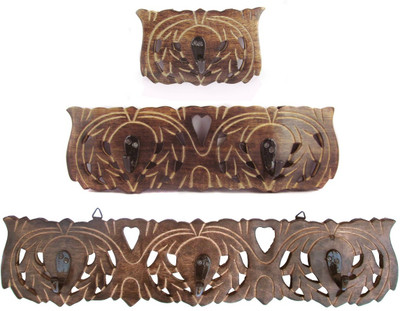 33% OFF on Pindia Fancy Hand Carved Set of 3 Multipurpose Hanger Panel Showpiece - 10 cm 33% OFF on Pindia Fancy Hand Carved Set of 3 Multipurpose Hanger Panel Showpiece - 10 cm