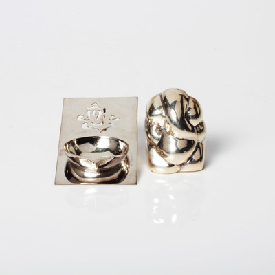 CherryTin Miniature Ganesha Showpiece - 6.35 cm Silver, Silver CherryTin Miniature Ganesha Showpiece - 6.35 cm Silver, Silver