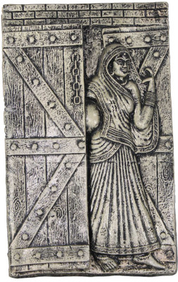 4% OFF on Ravishing Variety Showpiece - 58 cm 4% OFF on Ravishing Variety Showpiece - 58 cm