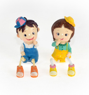 25% OFF on Fashion Envoy Showpiece - 15 cm