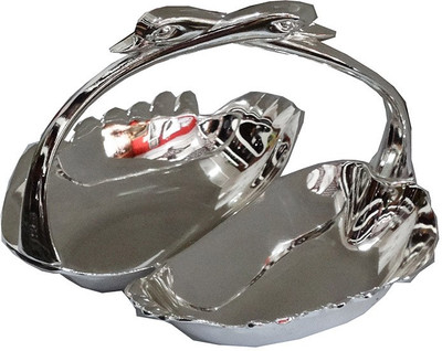 80% OFF on Aamore Decor Swan Couple Showpiece - 10 cm 80% OFF on Aamore Decor Swan Couple Showpiece - 10 cm