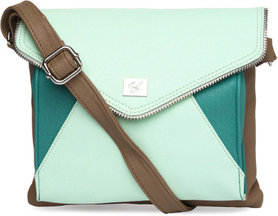 30% OFF on Nyk Women Casual, Formal Green PU